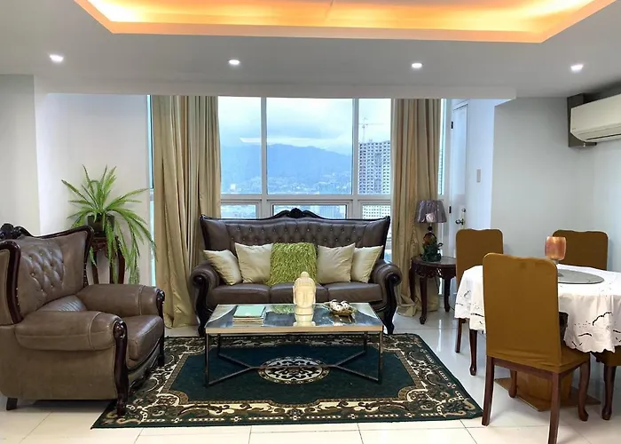 2 Bedroom Condo Unit With City And Mountain View
