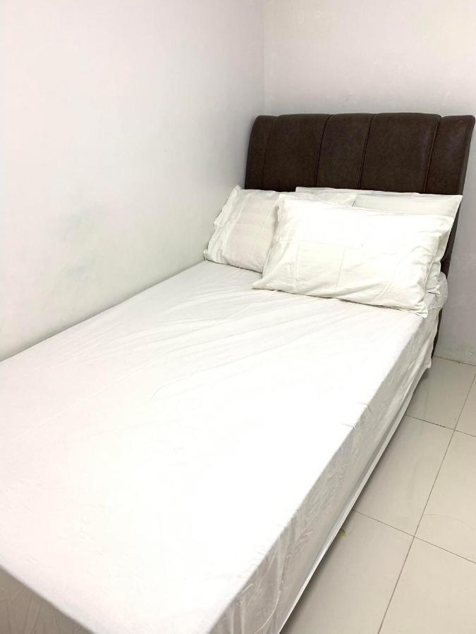 Apartment 2 Bedroom Unit With And Mountain View Cebu